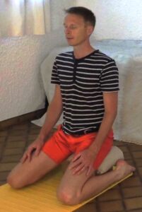 Fin de la séance Yoga Cours Marseille 13005 Yvette Clouet