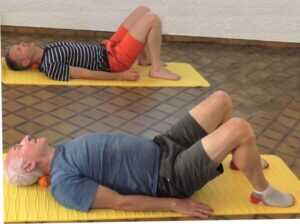 Détente de la nuque avec une balle - Cours et Stages-Yoga-Yvette Clouet-Marseille-5e Détente de la nuque avec une balle - Cours et Stages-Yoga-Yvette Clouet-Marseille-5e