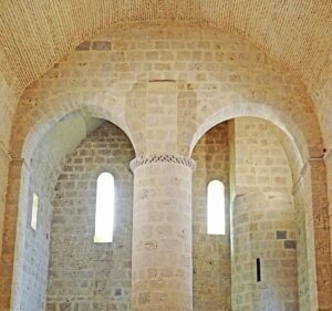 Voûte de l'Église Saint-Pierre à Saint-Pierre-de-Buzet. Photo de Jacques MOSSOT