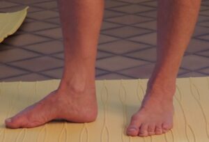 Corriger l'hallux valgus-Apprendre à contracter la voûte plantaire-Cours et Stages-Yoga-Yvette Clouet-13005 Marseille